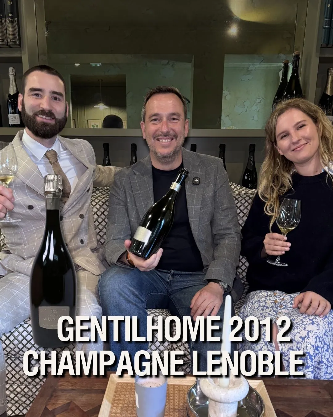 Pablo Teipro compartiendo mesa con amigos y una botella de Gentilhome 2012 Champagne Lenoble